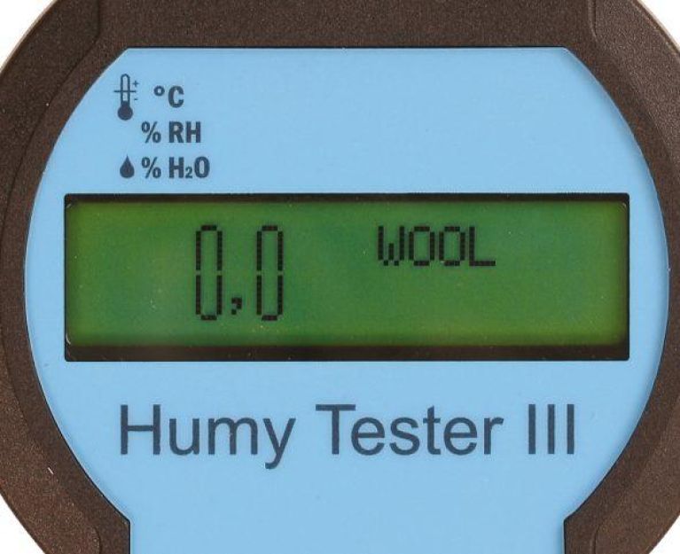 Dht 2 display wool 590x481